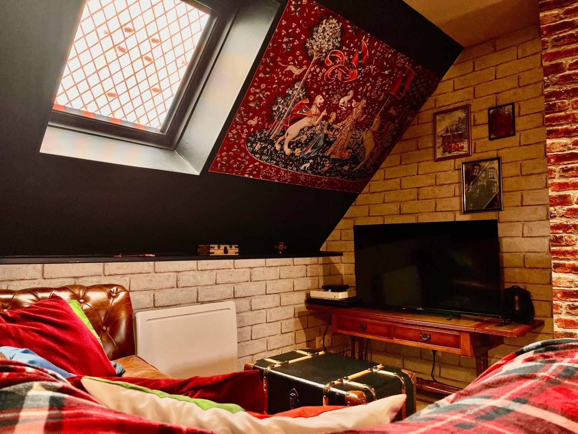Le Gite Du Sorcier 89 Avallon Kültér fotó